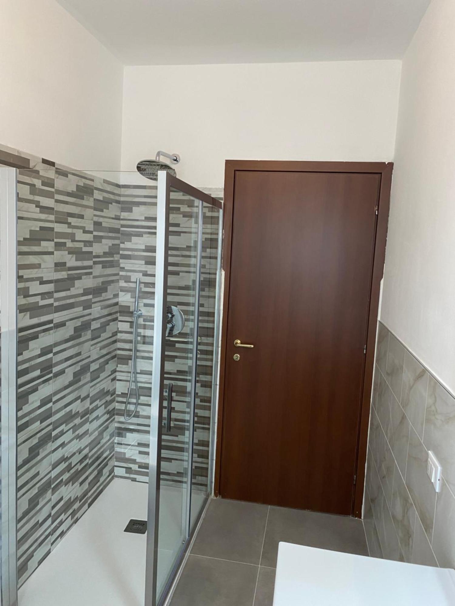 ואלמדררה Cozy Lake Como Apartments מראה חיצוני תמונה